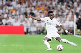 守纪律严明 守纪律严明